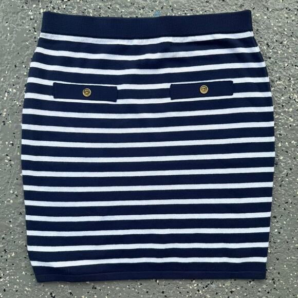 Michael Kors Skirt & Top Set - Picture 5 of 6